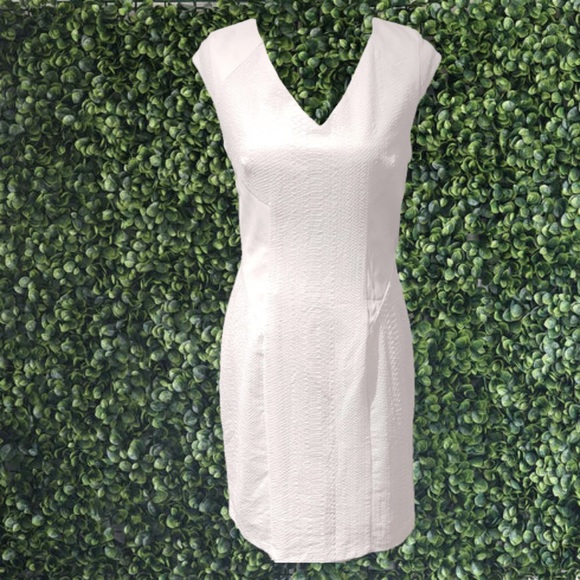 julia jordan Dresses & Skirts - NWT Julia Jordan white dress
